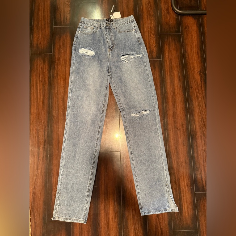 PrettyLittleThing Light Blue Denim Jeans